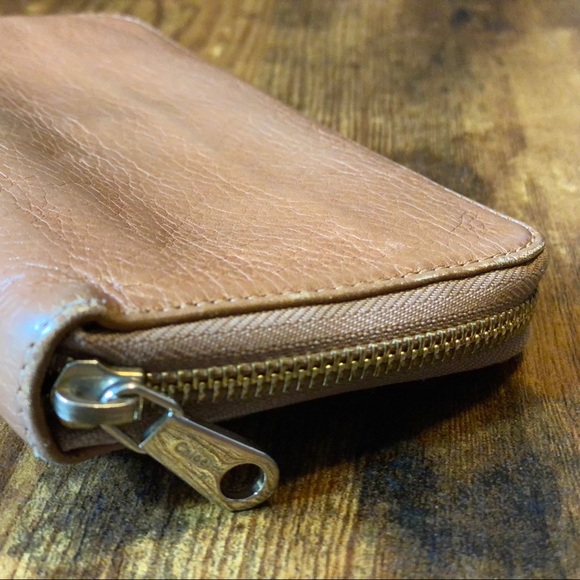 Authentic Chloe Lily Long Wallet - Picture 6 of 16
